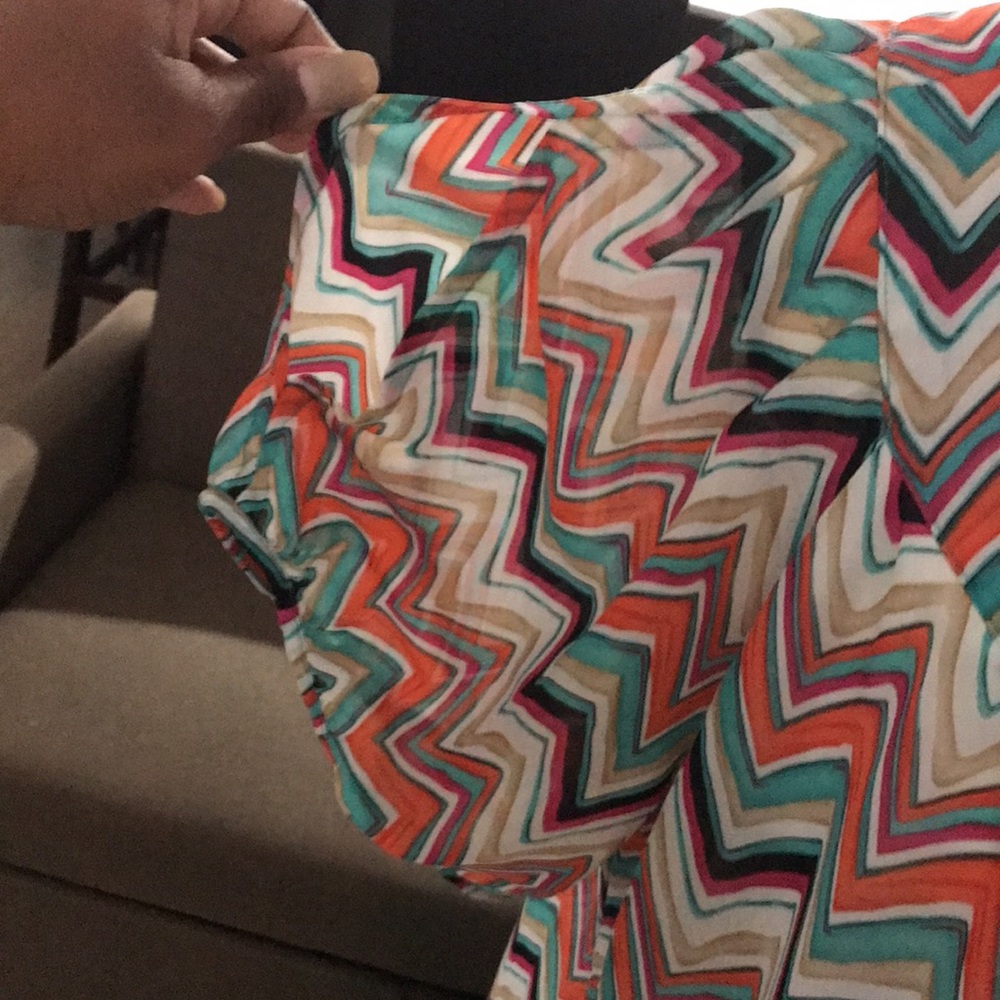 Chevron patterned blouse - Picture 3 of 6
